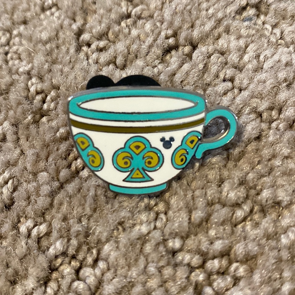 Disney pin